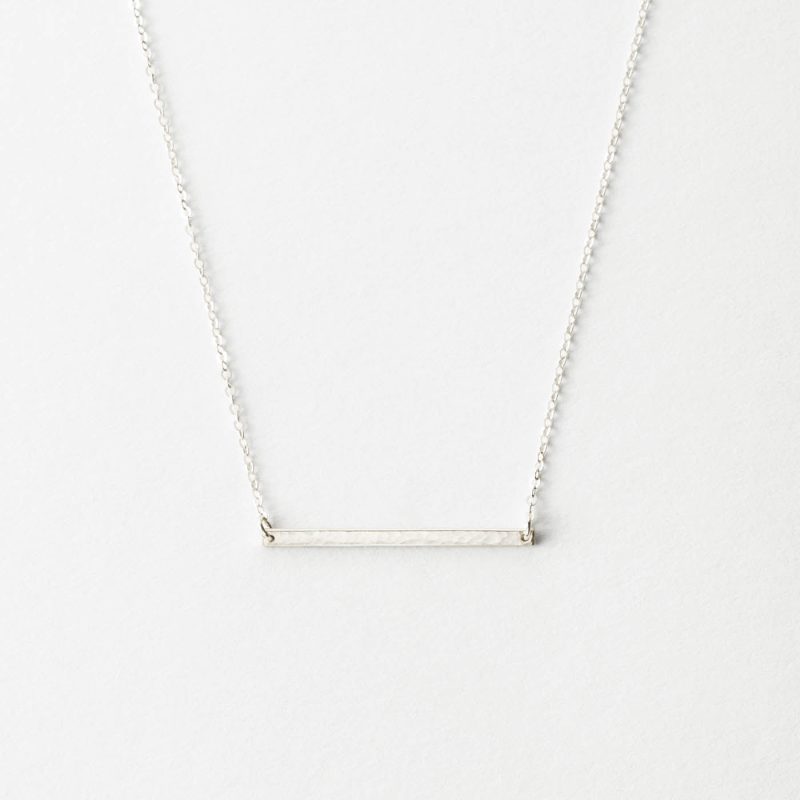 BasquiatMinimalBarNecklace Silver HammeredPDPMain