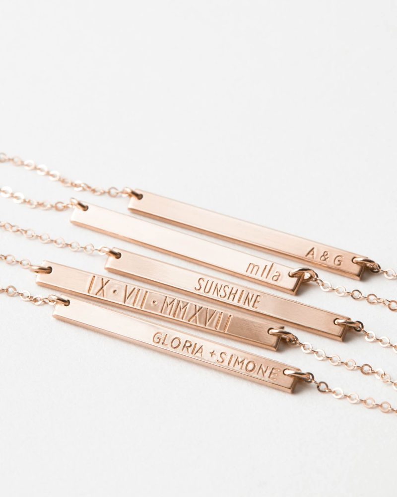 SmallNameBarNecklace RoseGold Smooth PLP PDPMain