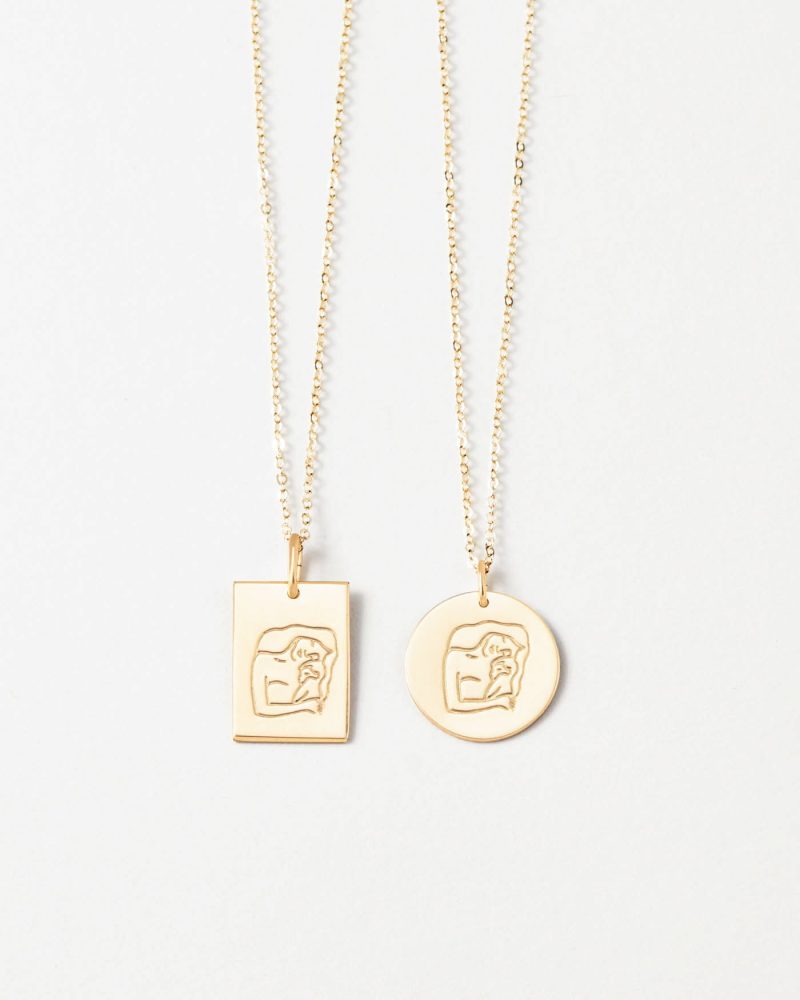 touhours gldn necklaces